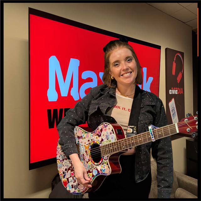 Chloe Louise is Live From The Madcity on Max Ink Radio