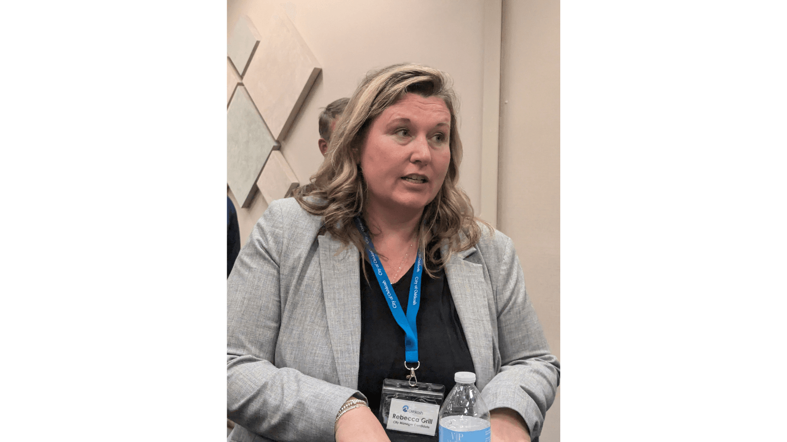 Rebecca Grill Sworn in as Oshkosh City Manager