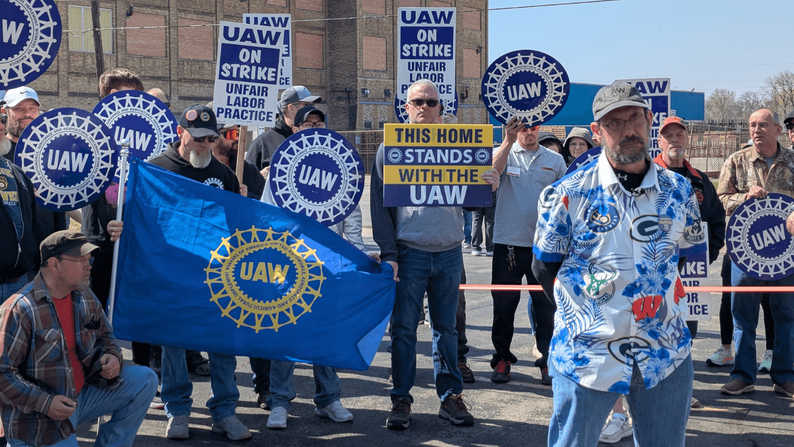 Supporter Rally for UAW Local 291 in Oshkosh
