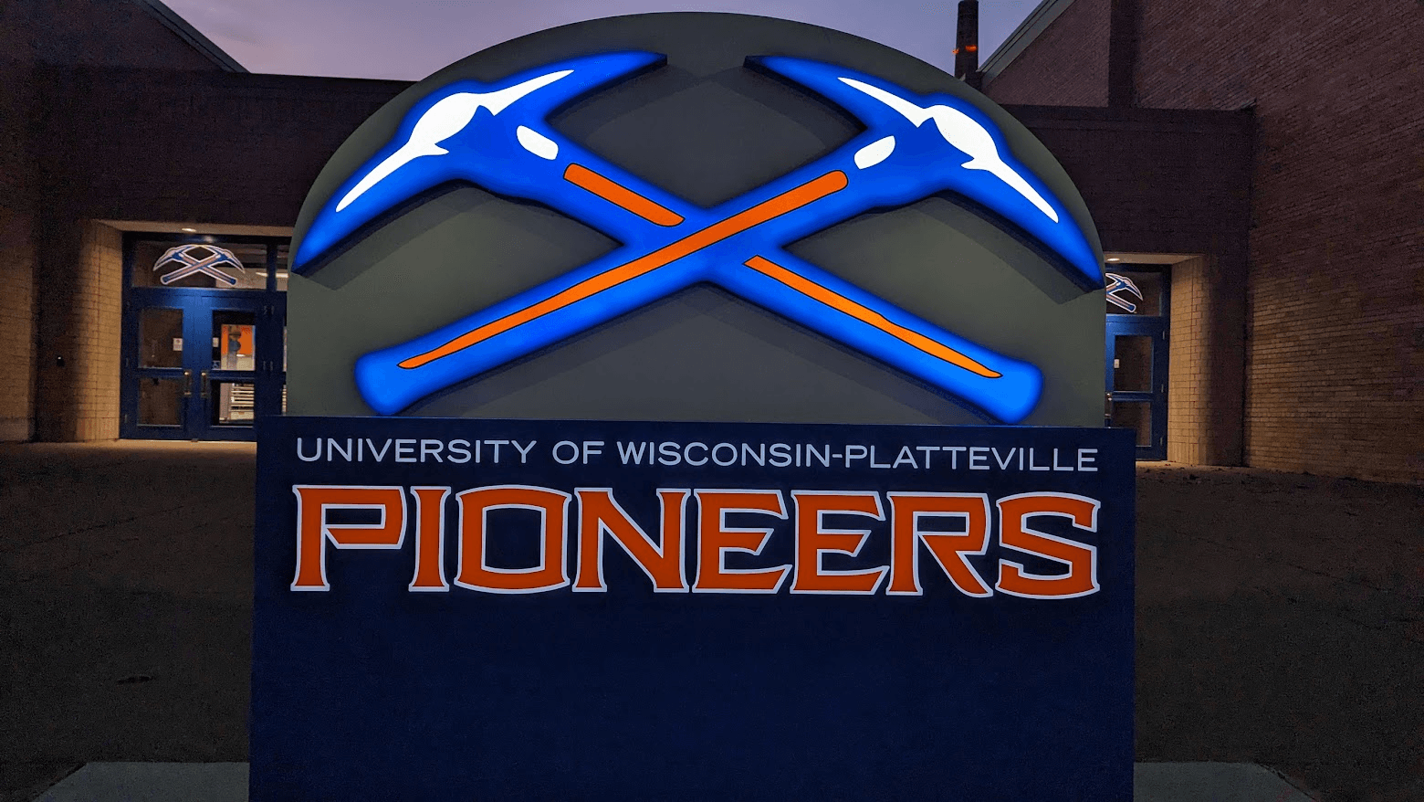 2 UW-Platteville students dead after ‘isolated incident’ at residence hall