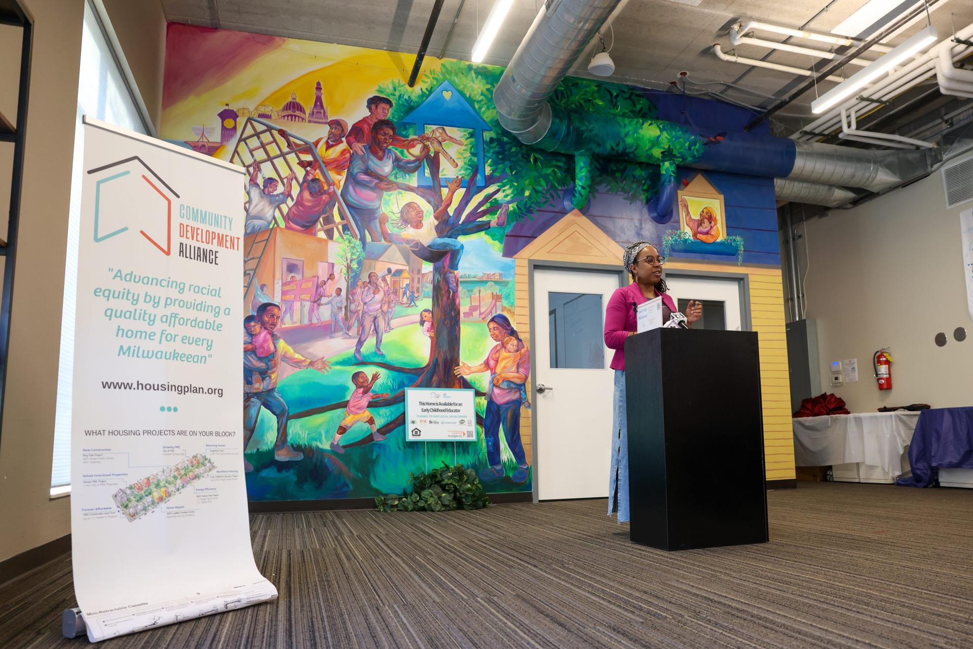 ‘The year of housing’: Milwaukee leaders celebrate more than 3,000 new homeowners