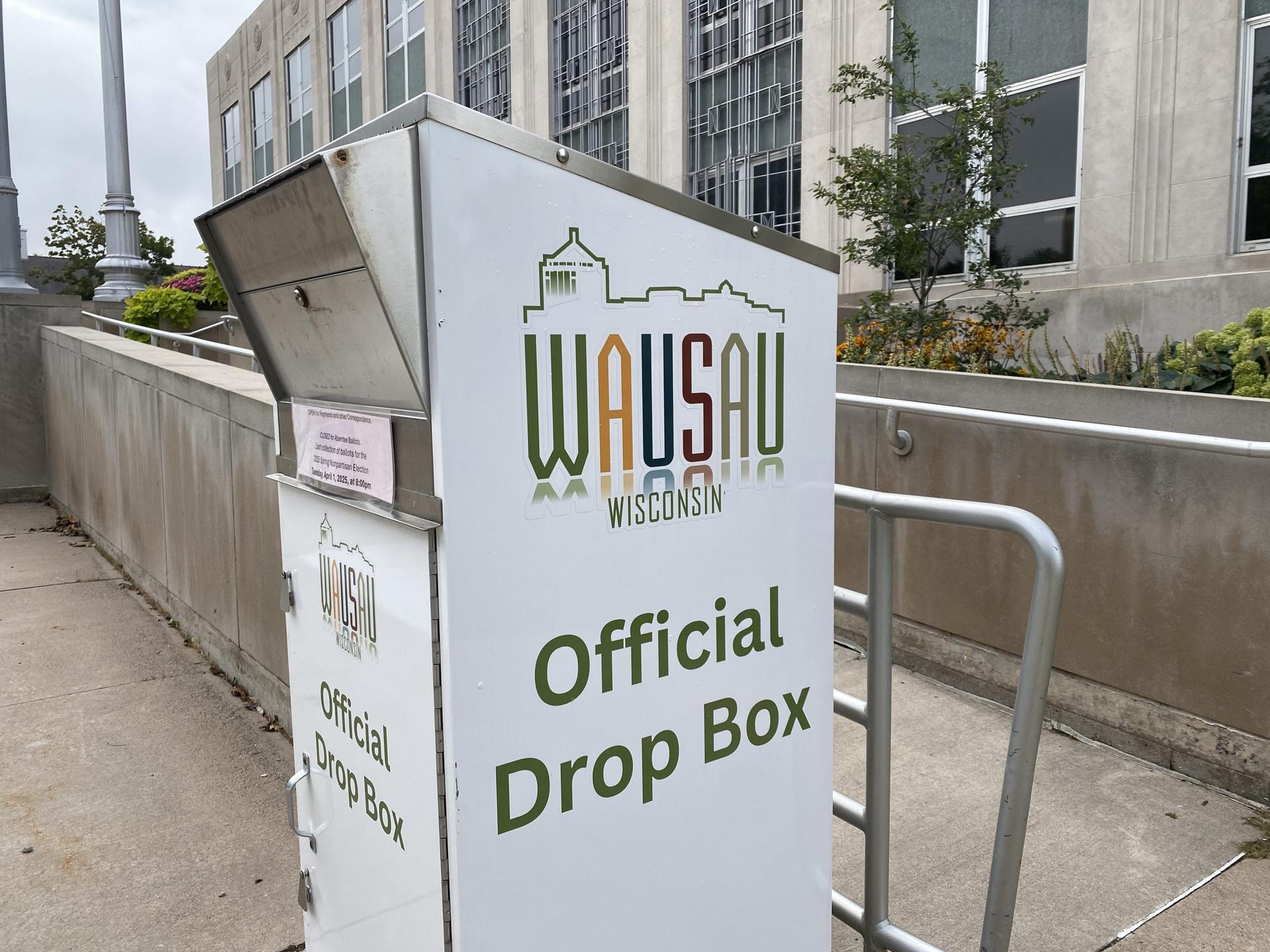 Wausau Ethics Board moves forward with Mayor Diny investigation