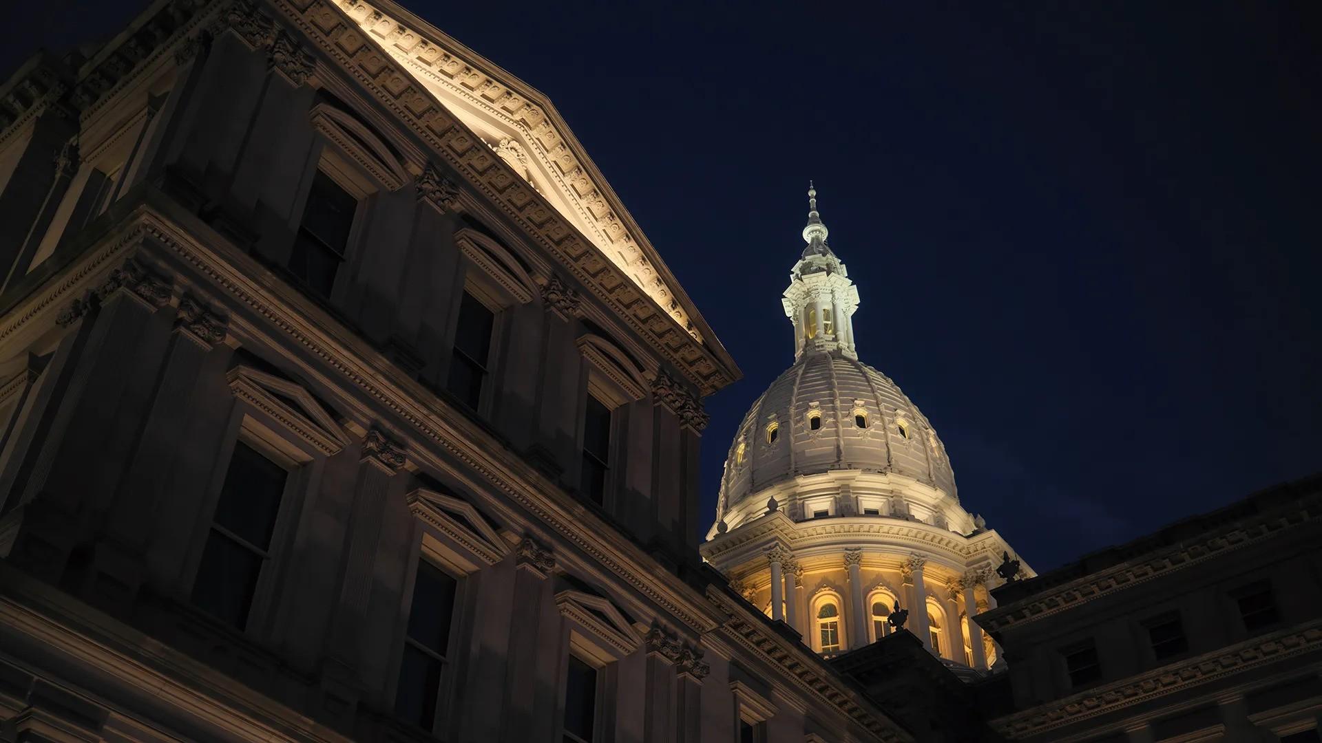 Michigan quickly deletes government chats, raising transparency questions